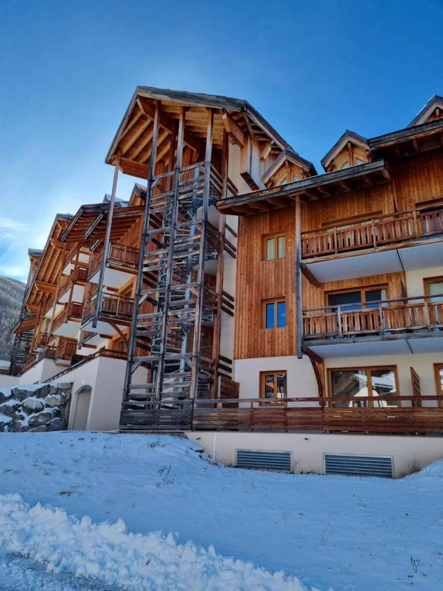 Appartement T2-5 Couchages L'Ecrin Des Orres 1800 Les Orres Exterior foto